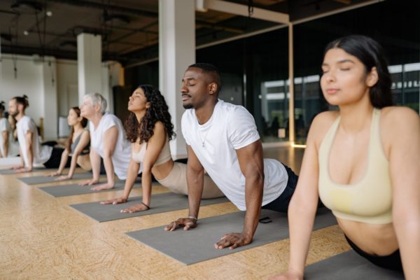 30 séances de yoga collectif